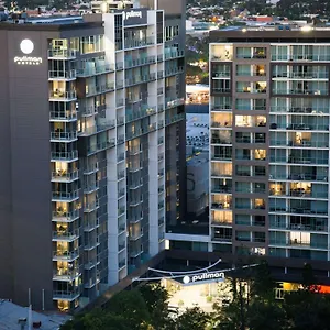 Pullman 5*, Adelaide Australië
