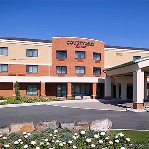 https://courtyard-by-marriott-hamilton.hotelstorontoontario.org
